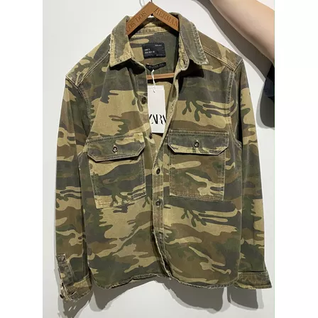 Chaqueta Zara Man Camuflado Slim Fit S