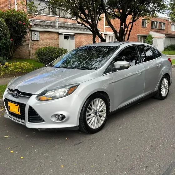 Ford Focus 2014 2.0 Titanium