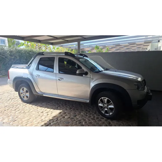 Renault Duster Oroch 2.0 Outsider Plus