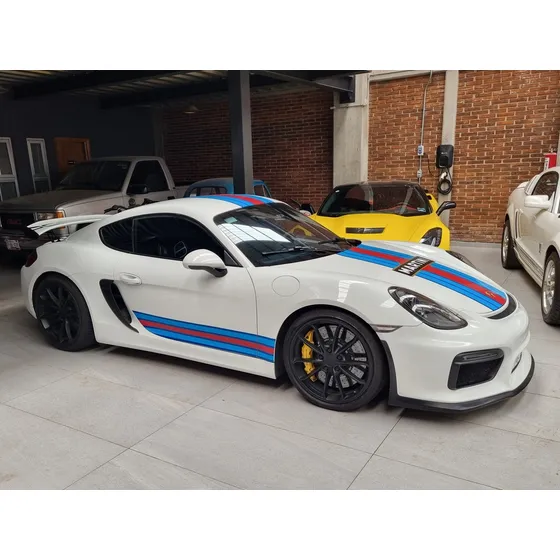 Porsche 718 Cayman Gt4