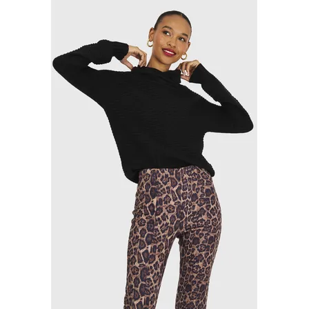 Sweater Canalé Cuello Tortuga Negro Nicopoly