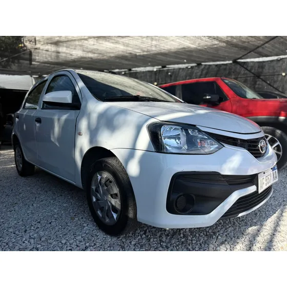 Toyota Etios 1.5 X 6mt My19