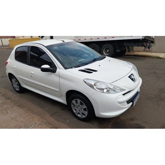 Peugeot 207 1.4 Active Flex 5p