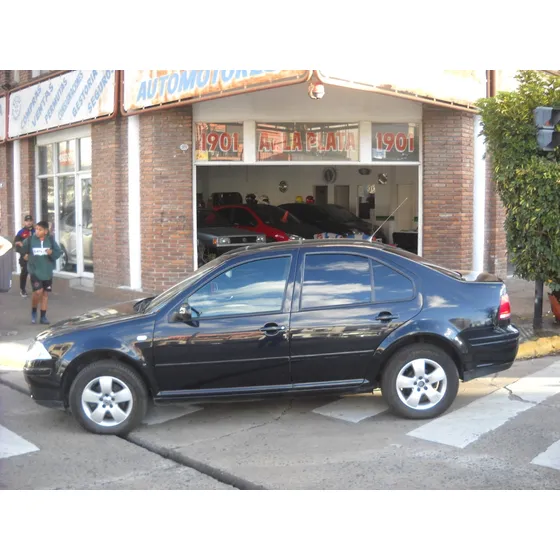 Volkswagen Bora 2.0 Trendline 115cv