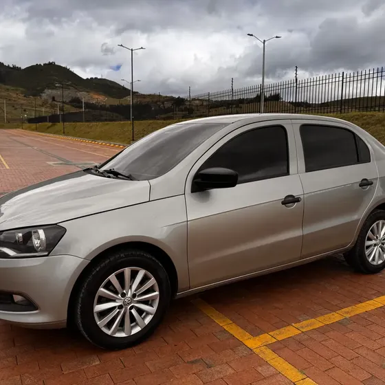 Volkswagen Voyage 2016 1.6 Comfortline