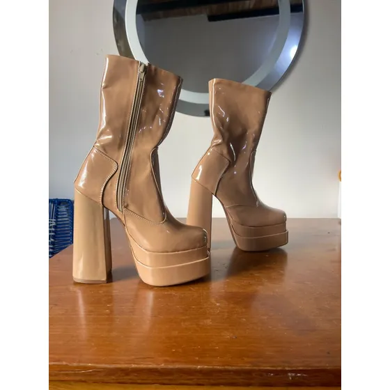 Botas De Plataforma (nuevas)
