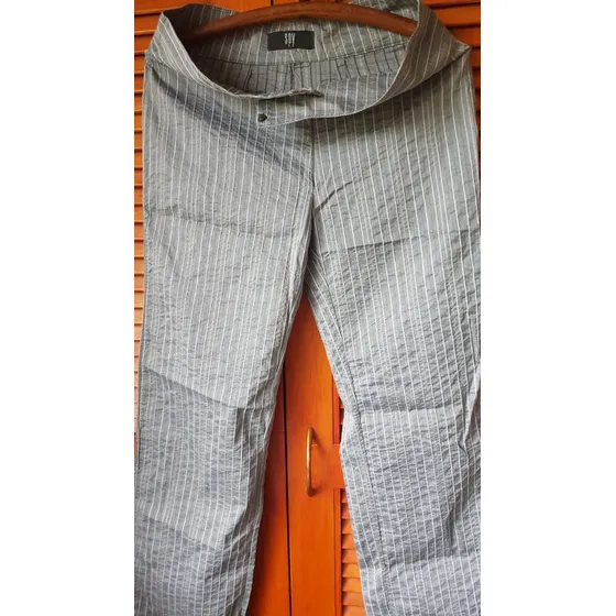 Pantalon En Saten Trabajado Y Licra.t.m/l.nuevo.de Spy.