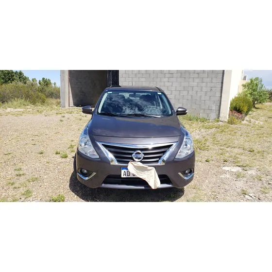 Nissan Versa 1.6 Exclusive At