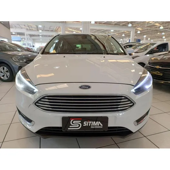 Ford Focus Titanium 2.0 16v