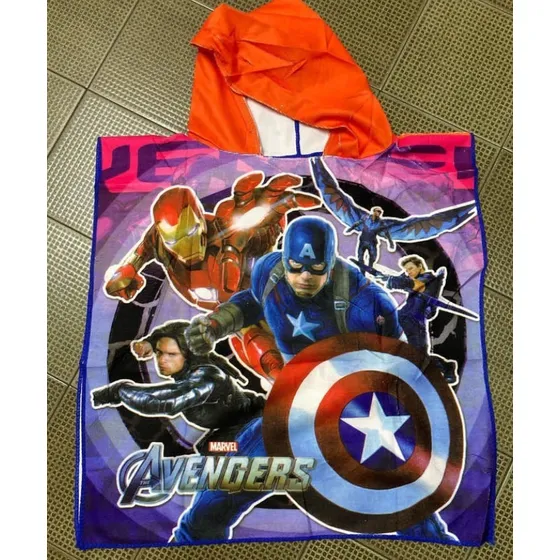 Toalla Tipo Poncho De Avengers Para Niños.