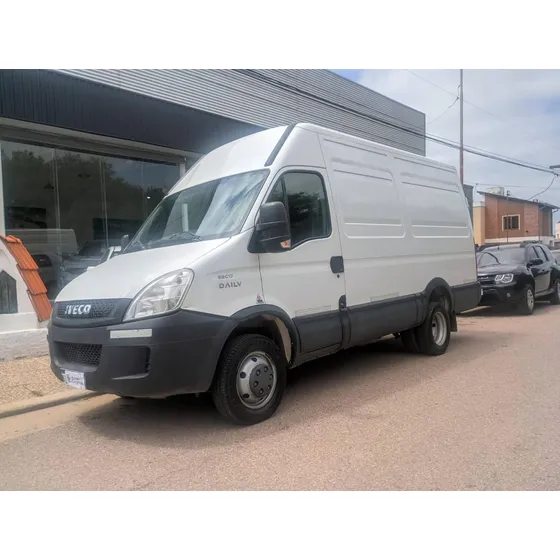 Iveco Daily 3.0 Furgon 40s14 H2 136cv 12m3 3300