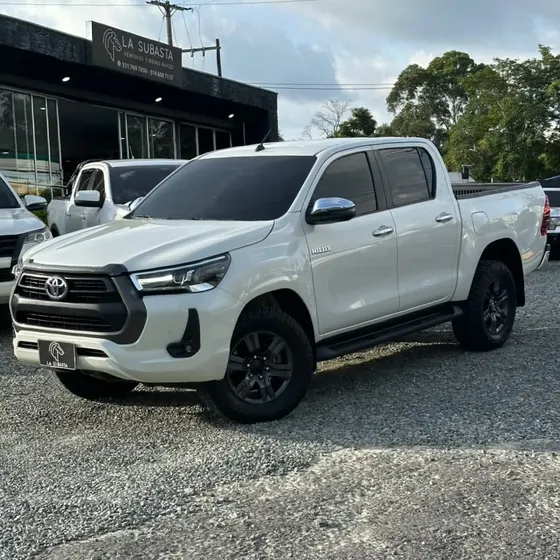 Toyota Hilux 2022 2.4 Diesel 4x4 At