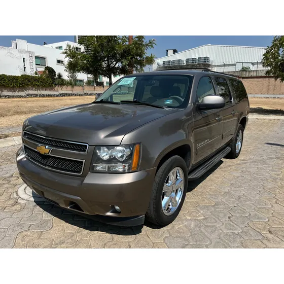Chevrolet Suburban 5.3 Lt Piel Plus Mt
