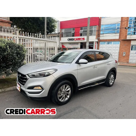 Hyundai Tucson 2.0 Gl Premium 4x2