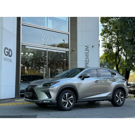 Lexus Nx 2.5 300h Luxury