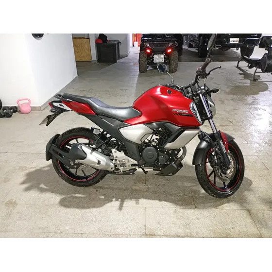 Motocicleta Yamaha Fz-s 2023 Excelentes Condiciones