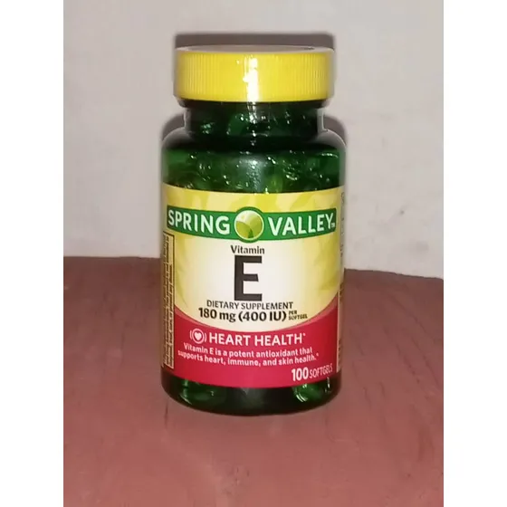 Vitamina E