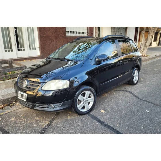 Volkswagen Suran 1.6 I Highline 80d