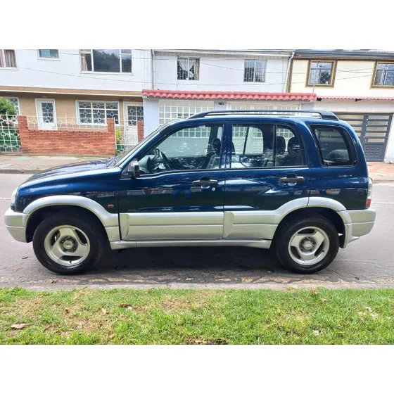Chevrolet Grand Vitara 2.0 L