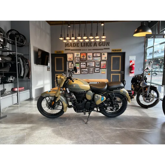 Royal Enfield Classic 350 Commando Sand 1°service Gratis