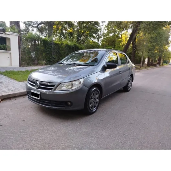 Volkswagen Voyage 1.6 101cv