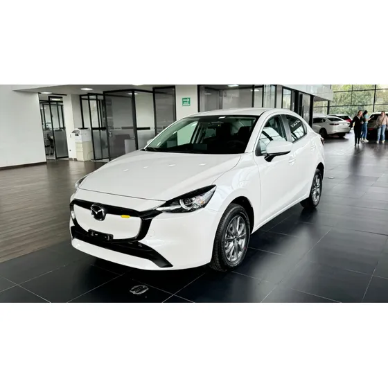 Mazda 2 Sedan Touring At