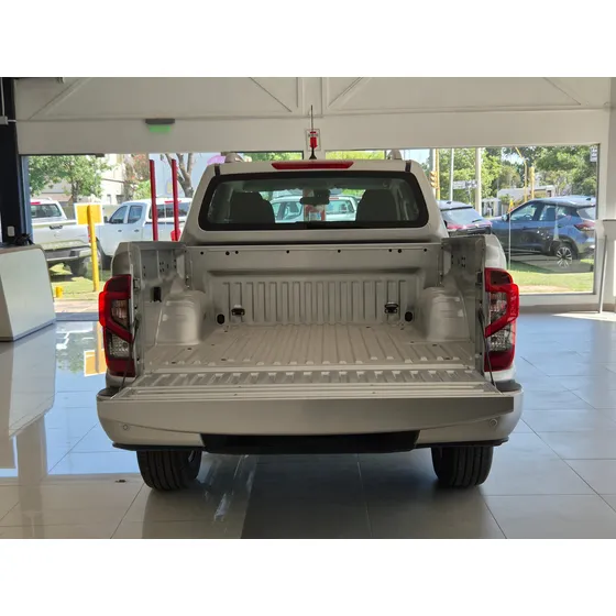 Nissan Frontier 2.3t Xe 4x2 At L22