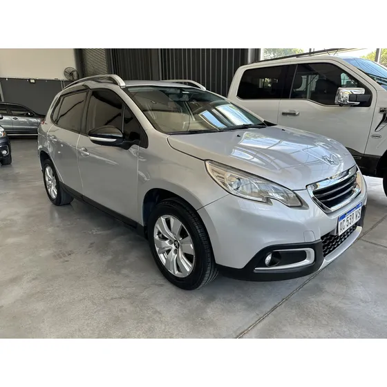 Peugeot 2008 1.6 Allure