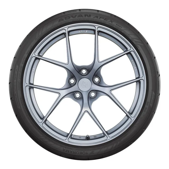 Llanta 235/50r18 Yokohama Advan Apex V601