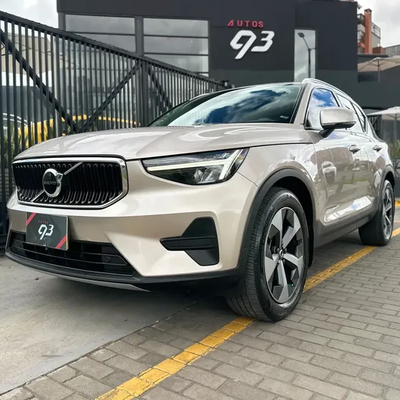 Volvo Xc40 2023 2.0 Hibrid