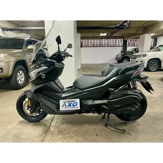 Voge Sr4