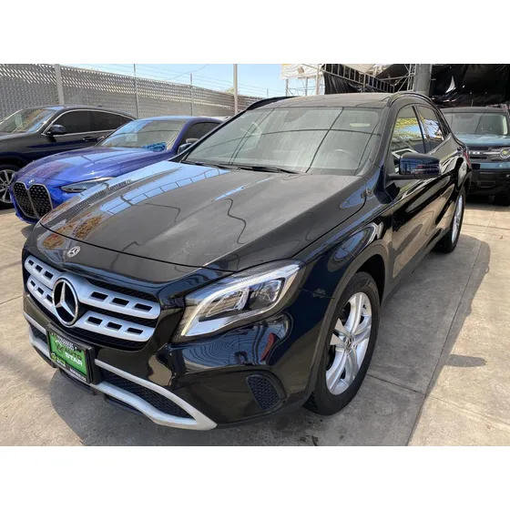 Mercedes-benz Clase Gla 1.6 200 Cgi At