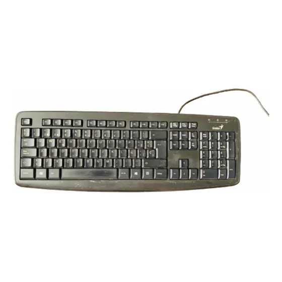 Teclado Usado Marca Genius Alambrico
