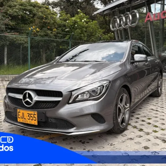 Mercedes-Benz Clase Cla 1.6 180 Urban usado en Suba