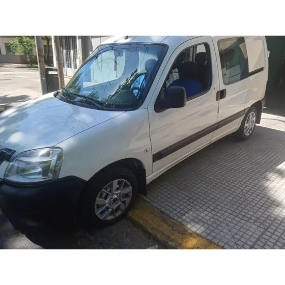 Peugeot Partner 1.6 Hdi Confort 5as