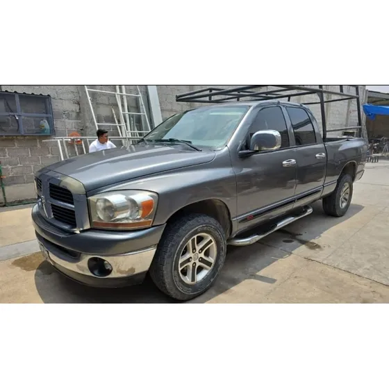 Dodge Ram 2500 5.7 Pickup Quad Cab Slt Aa 4x2 At