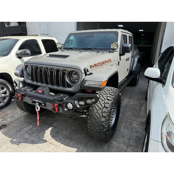 Jeep Gladiator 3.6 Mojave 4x4 At