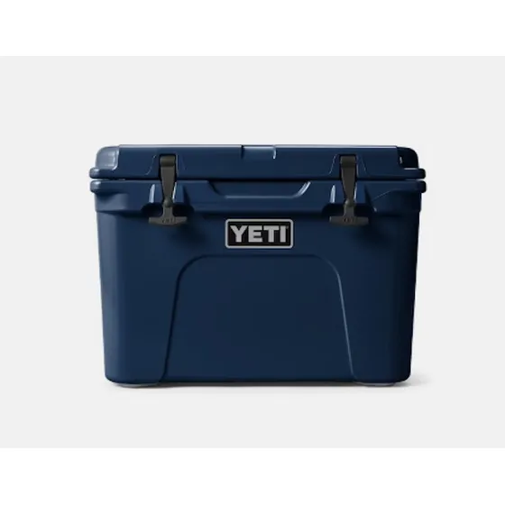 Hielera Yeti Tundra 35 Color Azul Marino
