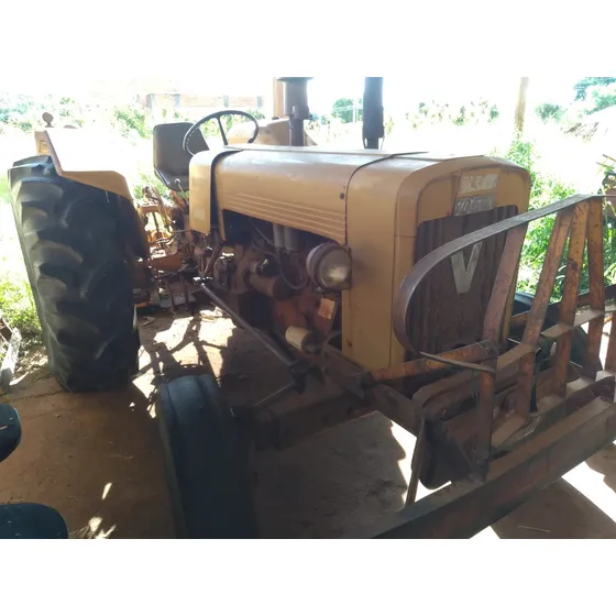 Trator Valmet 85id Com Roçadeira E Plataforma