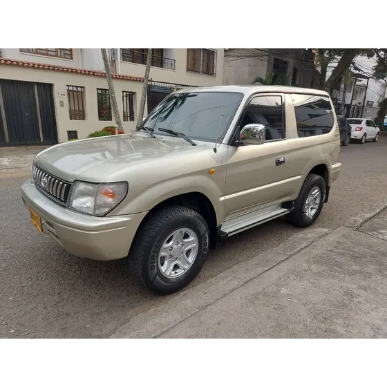Toyota Land Cruiser Prado 2.7 Gx Sumo