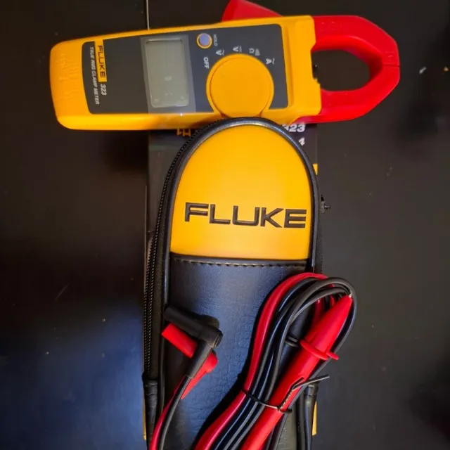 Pinza Amperimetrica Fluke 323