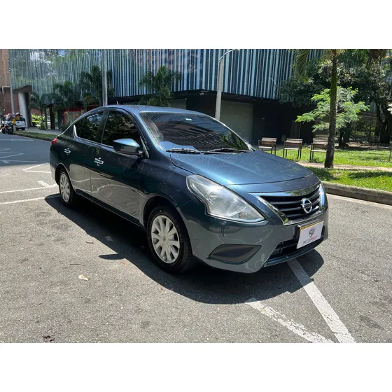 Nissan Versa 1.6 Sense At