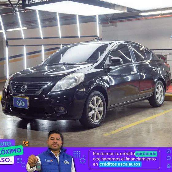 Nissan Versa 2012 1.6 Advance At