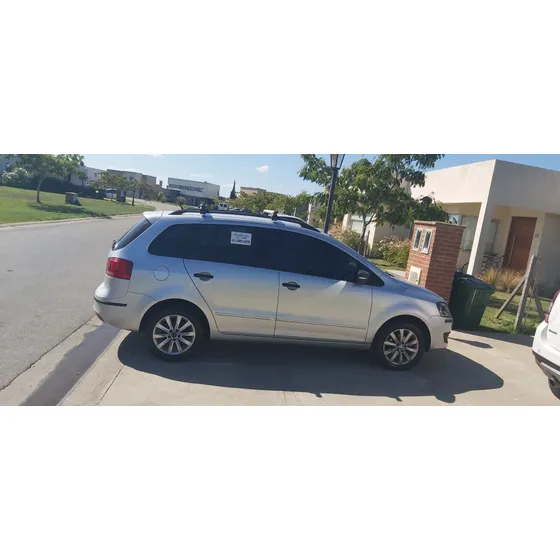 Volkswagen Suran 1.6 Trendline 11b