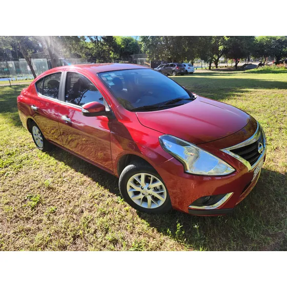Nissan Versa 1.6 Advance Mt