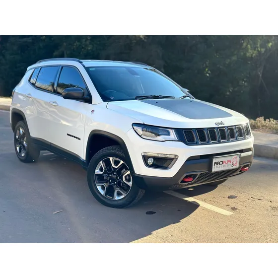 Jeep Compass Trailhawk 2.0 4x4 Dies. 16v Aut.