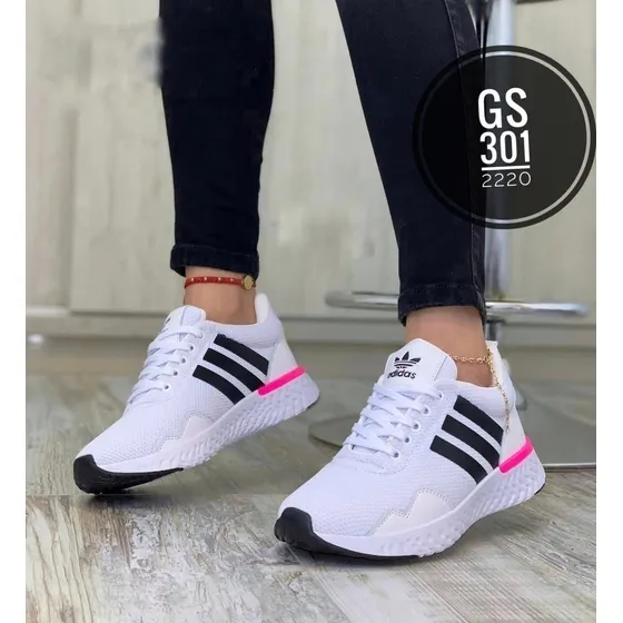 Botas Deportivas Para Dama Epick Suela De Goma