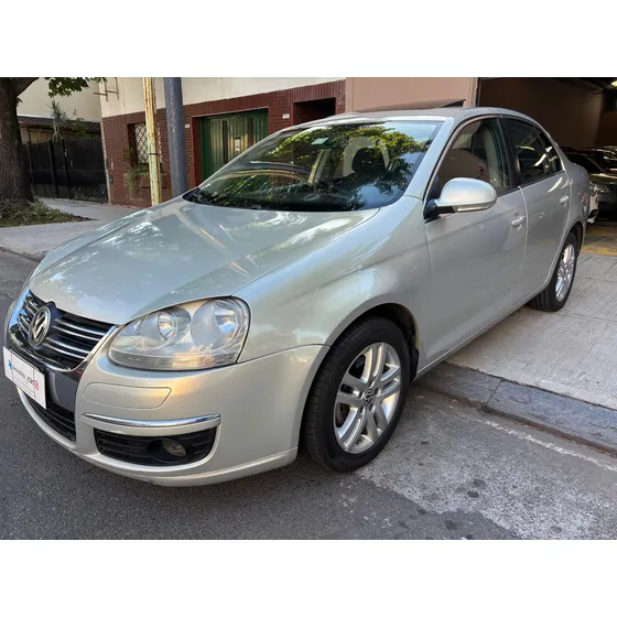 Volkswagen Vento 2.5 Advance Tiptronic 170cv