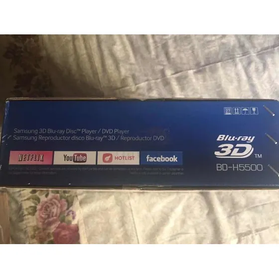 Blue Ray 3 D Marca Samsung Modelo 8500. Precio