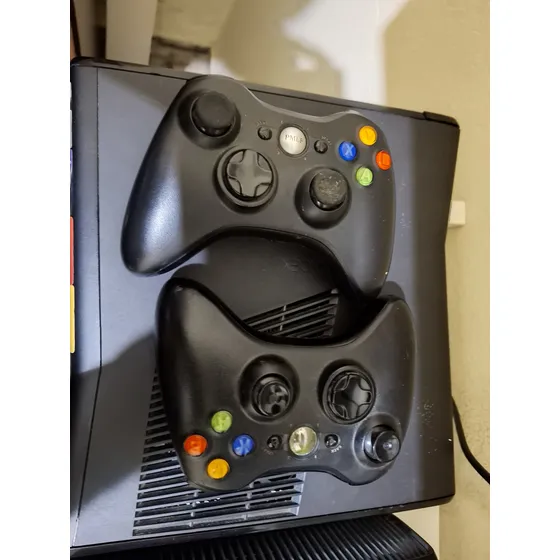 Microsoft Xbox 360 Slim 500gb Standard - Console Rgh 3.0